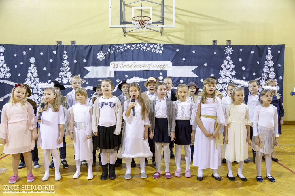 Kolędy pokoleń w SP nr 2 w Siedlcach