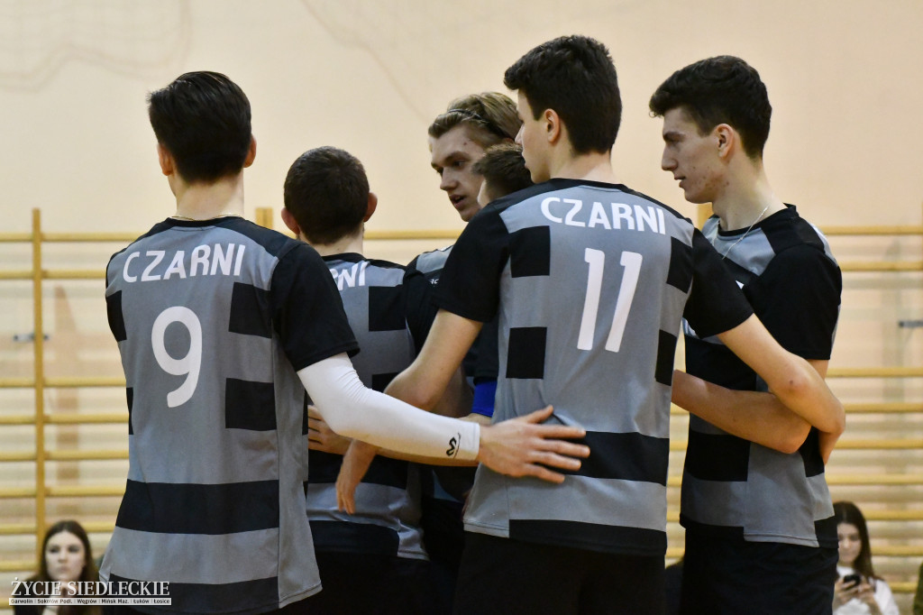 Juniorzy KPS przegrali z Czarnymi