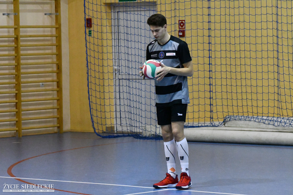 Juniorzy KPS przegrali z Czarnymi