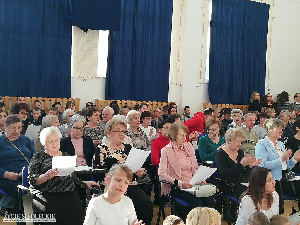 Twórcze spotkanie z węgrowskimi seniorami