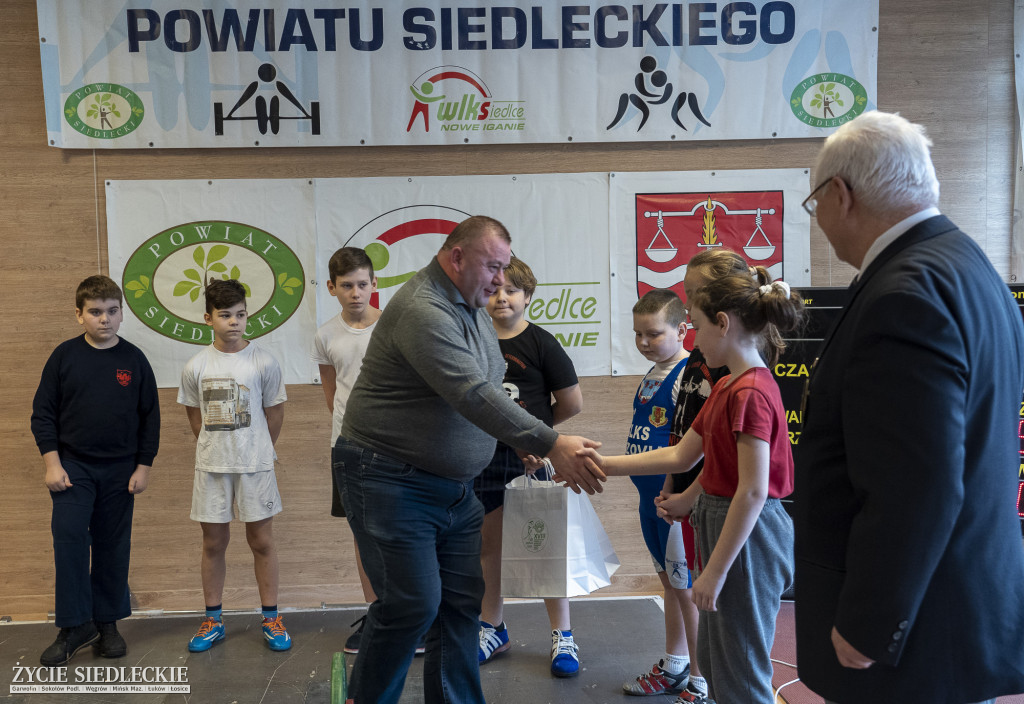 Ciężarowe mistrzostwa powiatu