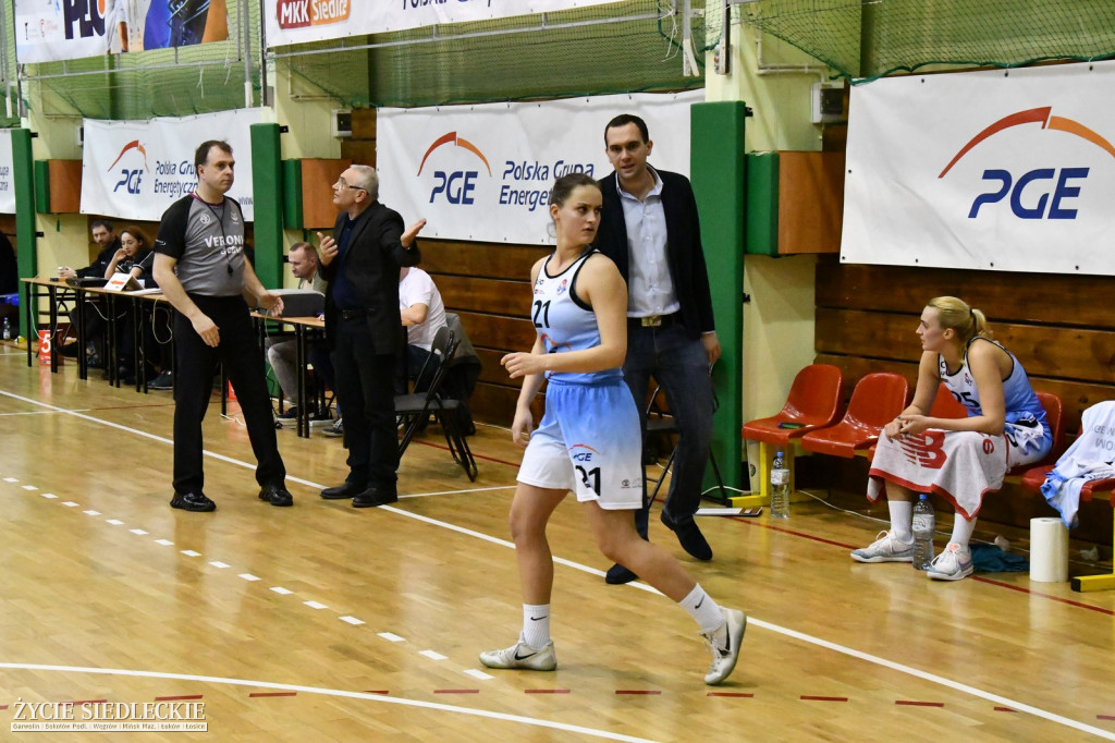 Lekcja basketu od Ślęzy