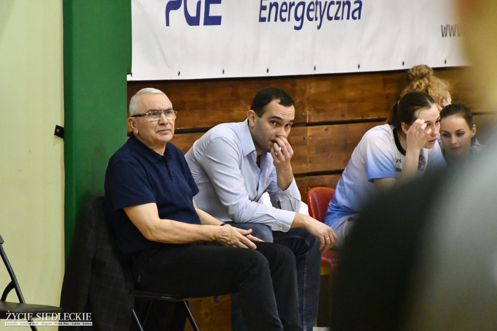 Lekcja basketu od Ślęzy