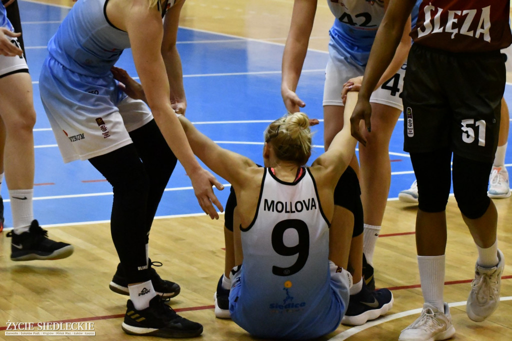 Lekcja basketu od Ślęzy