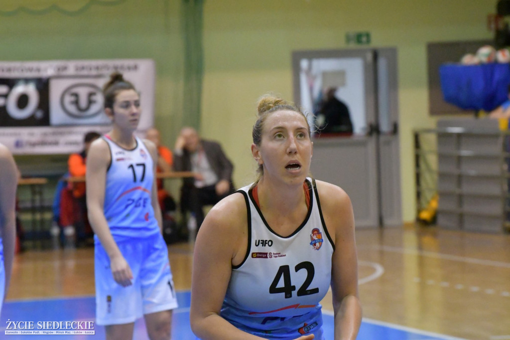 Lekcja basketu od Ślęzy