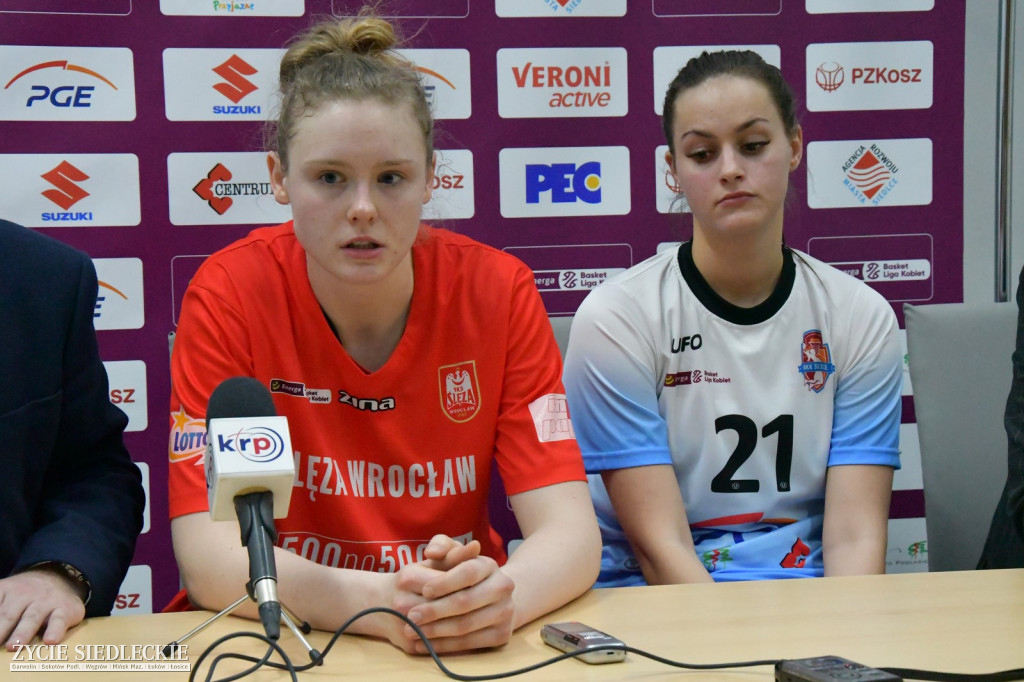 Lekcja basketu od Ślęzy