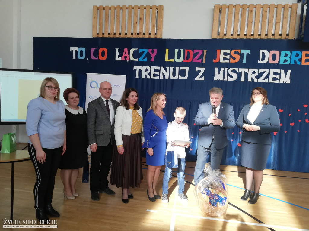 Wicewojewoda z wizytą w SOSzW w Węgrowie