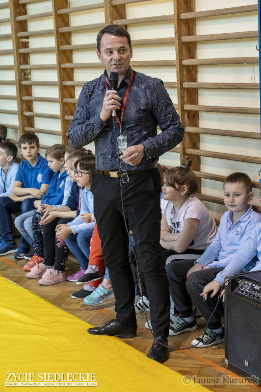 Pokazy zapaśnicze w SP nr 4