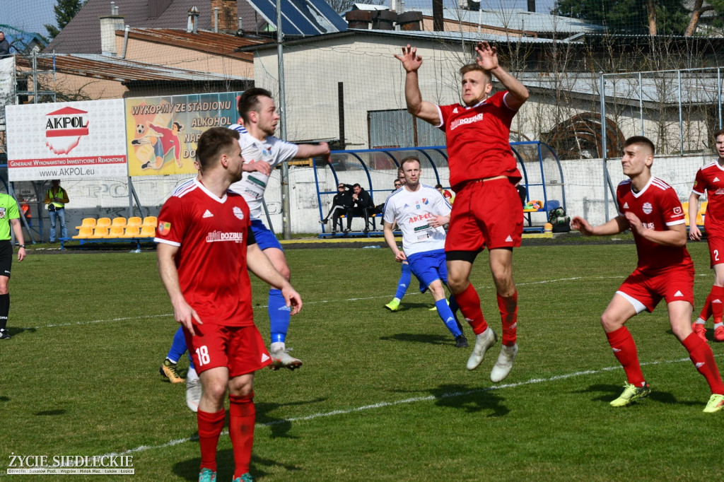 Bez bramek w meczu Mazovia - Ząbkovia