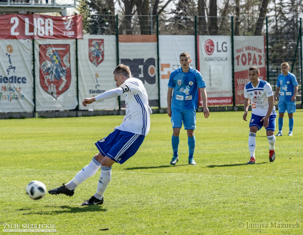 Pogoń ograła Błękitnych