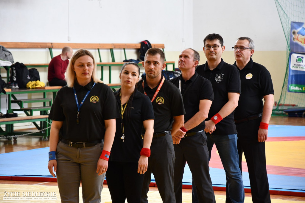 Zapaśnicze wspomnienie Strusów