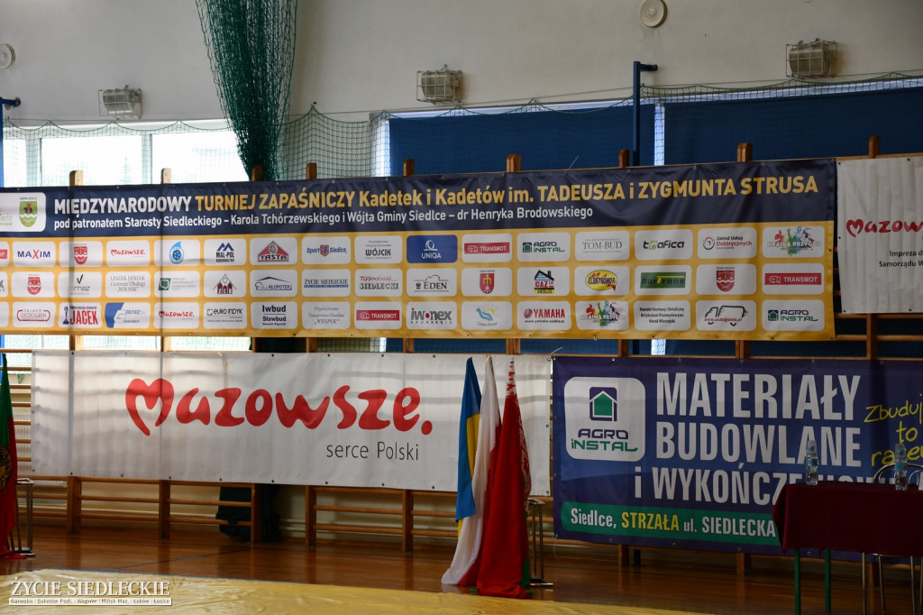 Zapaśnicze wspomnienie Strusów