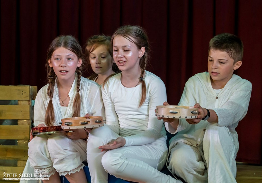 Szkolne teatrzyki w GOK