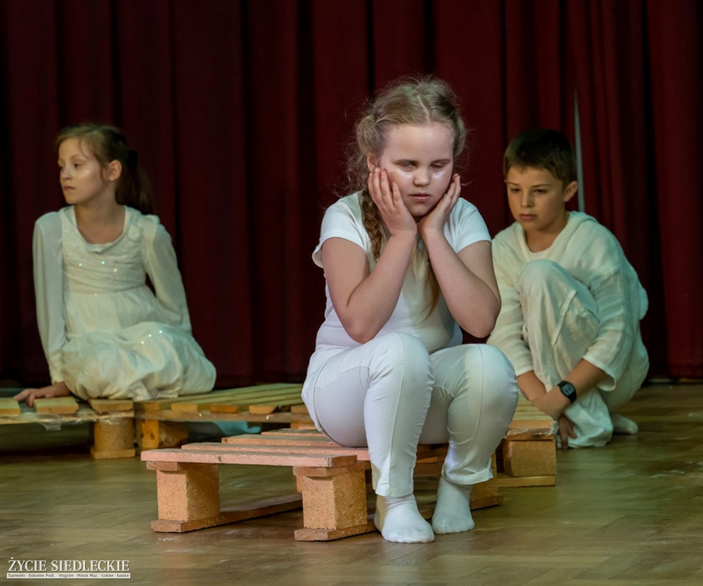 Szkolne teatrzyki w GOK