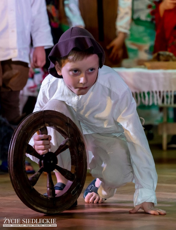 Szkolne teatrzyki w GOK