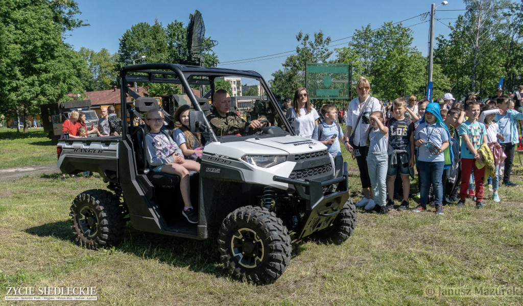 Dzień dziecka w koszarach