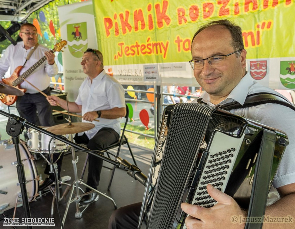 Piknik integracyjny z Mgiełką