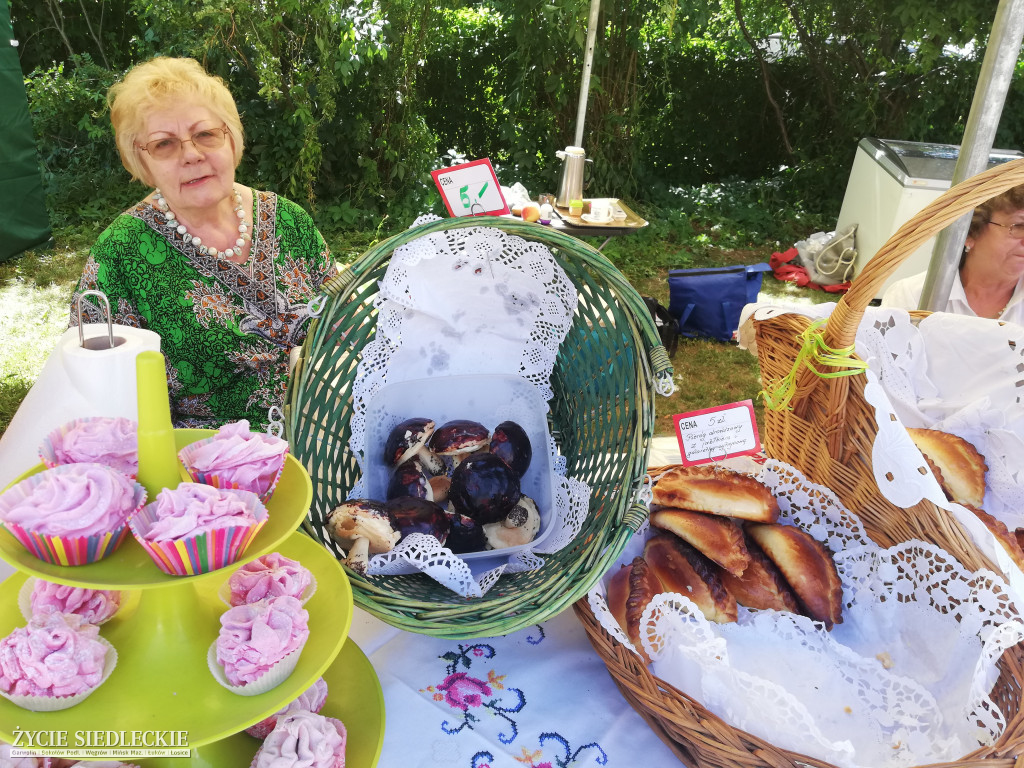 Kulinarny turniej na podzamczu w Liwie