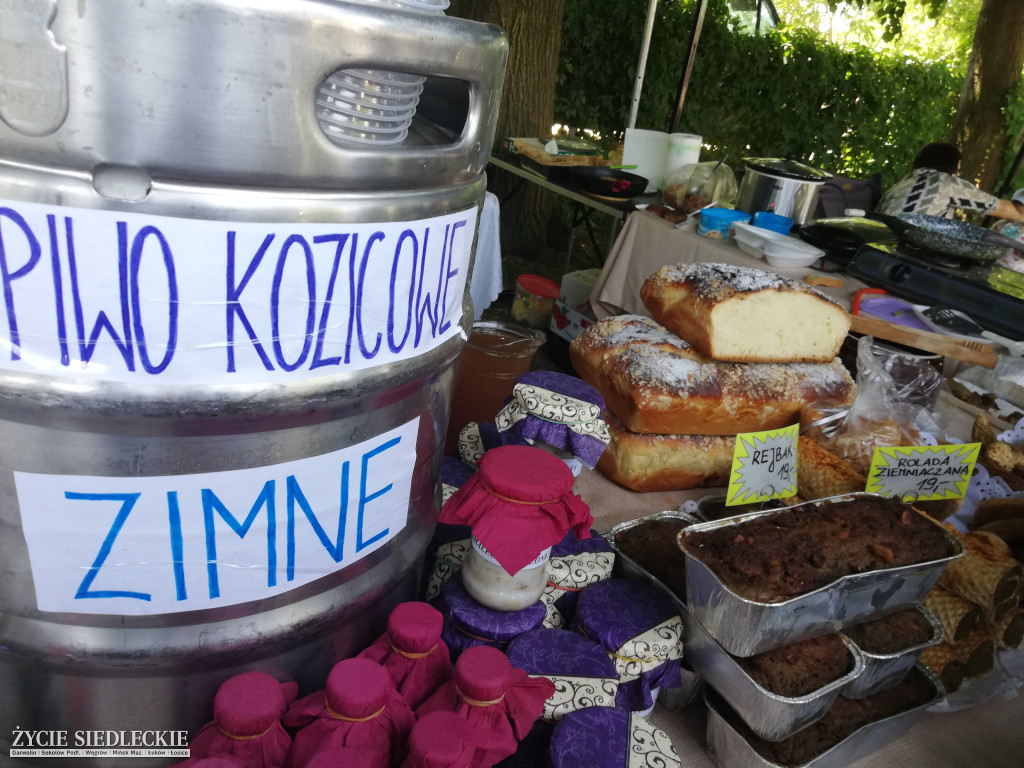 Kulinarny turniej na podzamczu w Liwie
