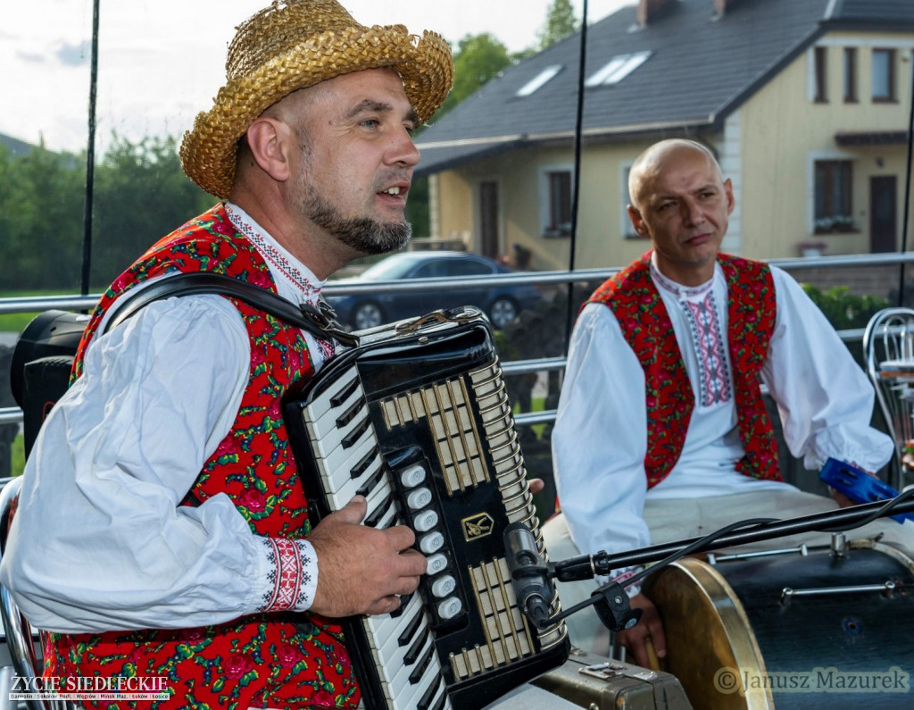 Biesiadnie w Stoku Lackim