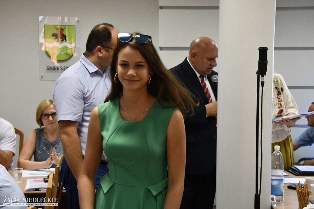 Uczniowie wyróżnieni przez wójta