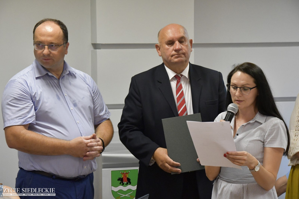 Uczniowie wyróżnieni przez wójta