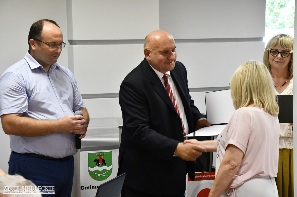 Uczniowie wyróżnieni przez wójta
