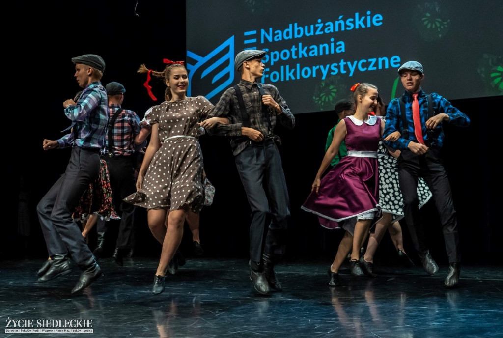 Międzynarodowy folklor w SOK