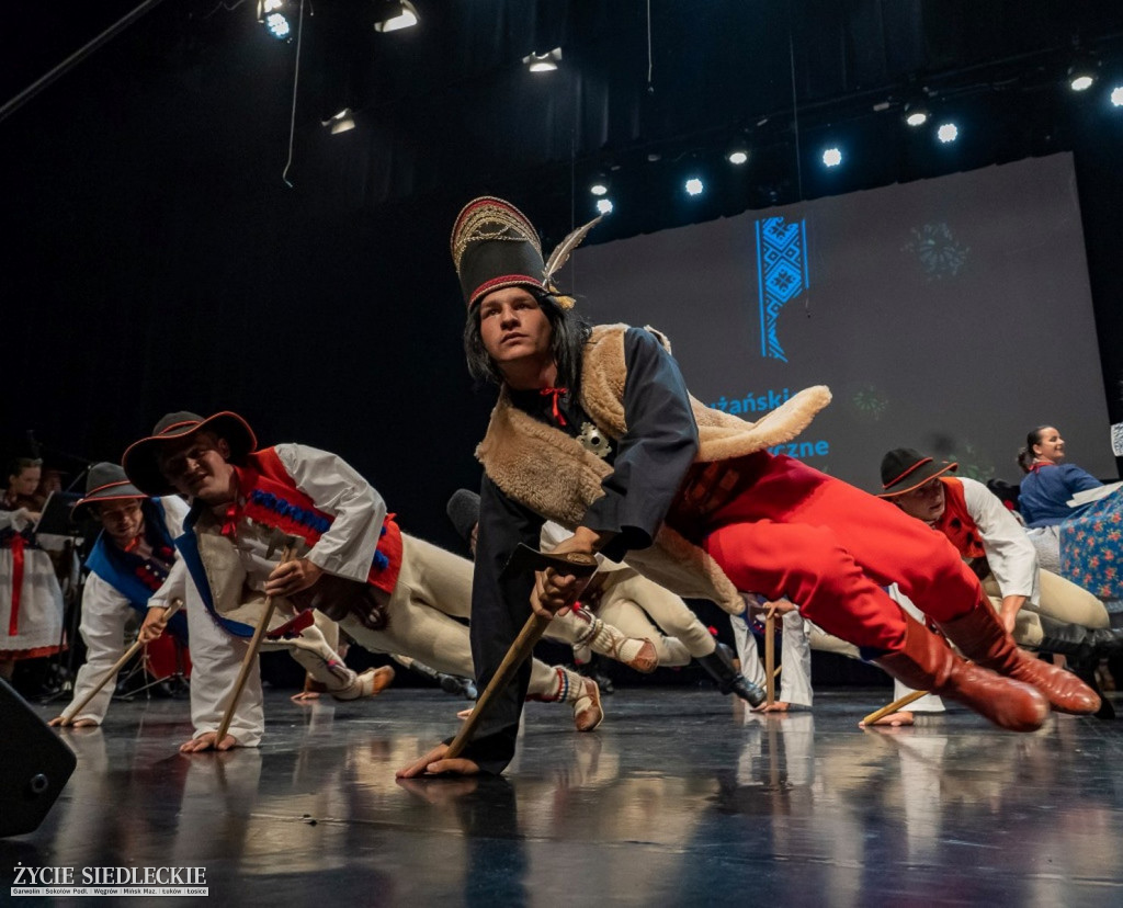 Międzynarodowy folklor w SOK