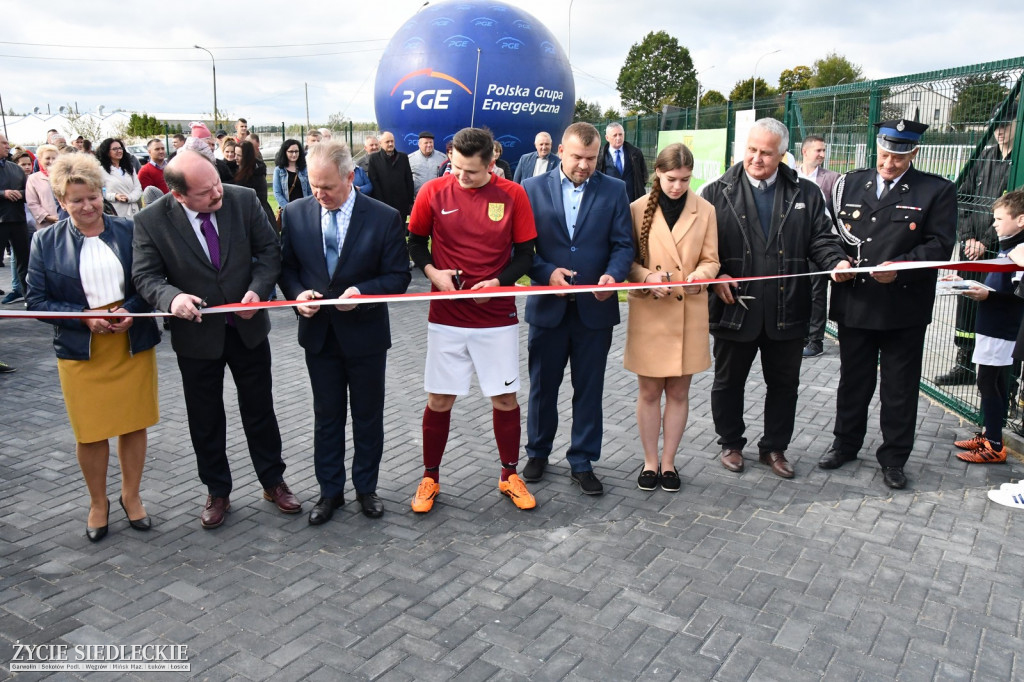 Otwarcie stadionu w Wiśniewie