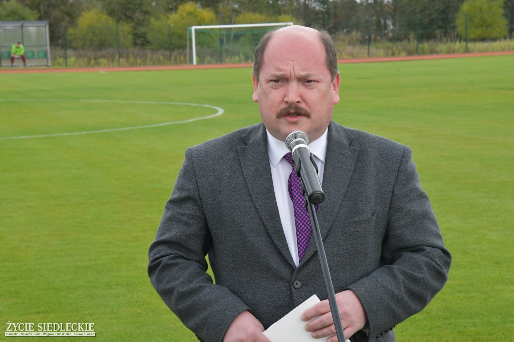 Otwarcie stadionu w Wiśniewie