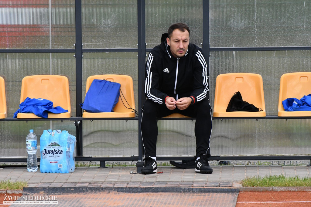 Otwarcie stadionu w Wiśniewie