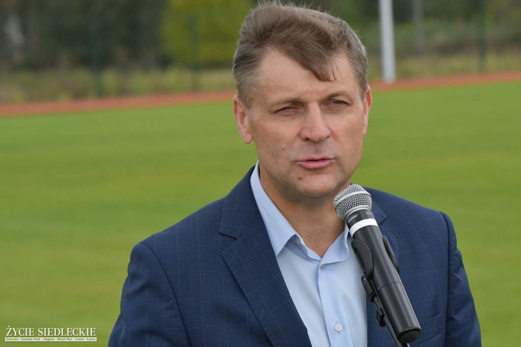 Otwarcie stadionu w Wiśniewie