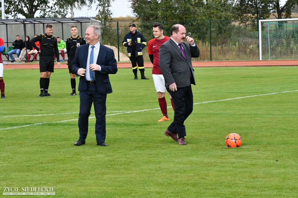 Otwarcie stadionu w Wiśniewie