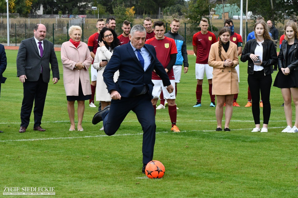 Otwarcie stadionu w Wiśniewie