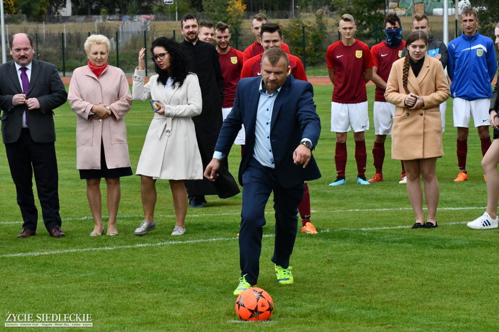 Otwarcie stadionu w Wiśniewie