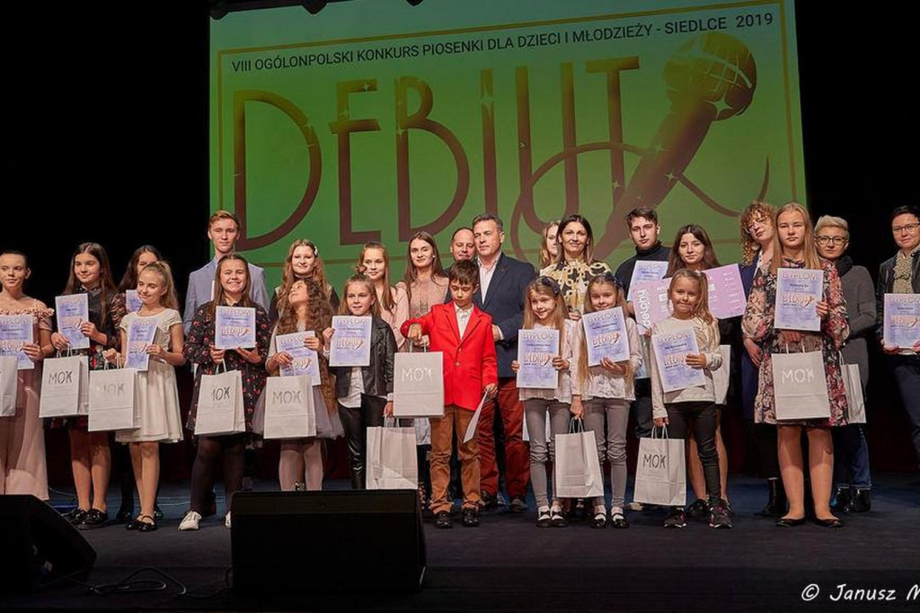 Konkurs piosenki debiutantów