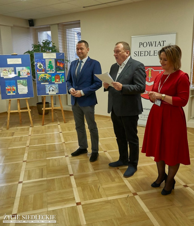 Zaprojektowali świąteczne kartki