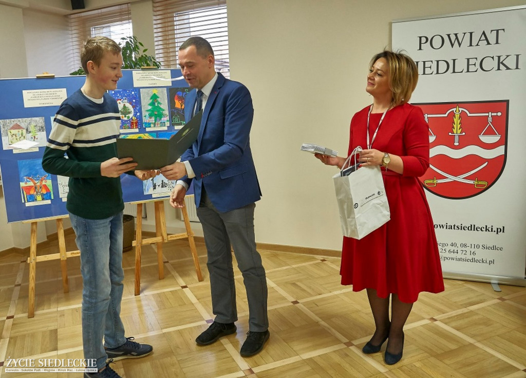 Zaprojektowali świąteczne kartki