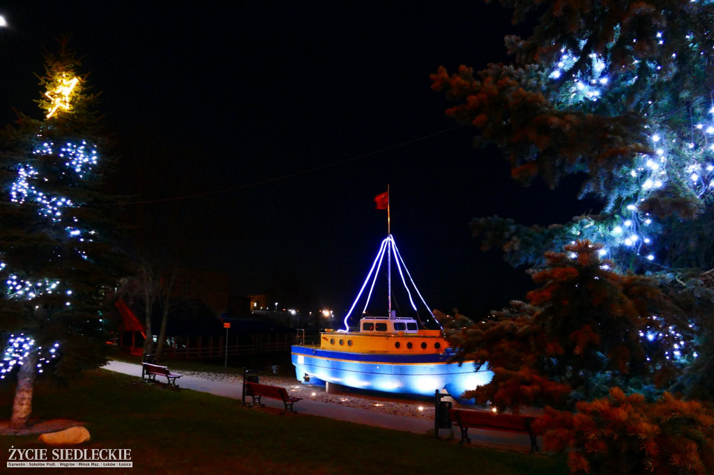Świąteczne luminacje w Łosicach