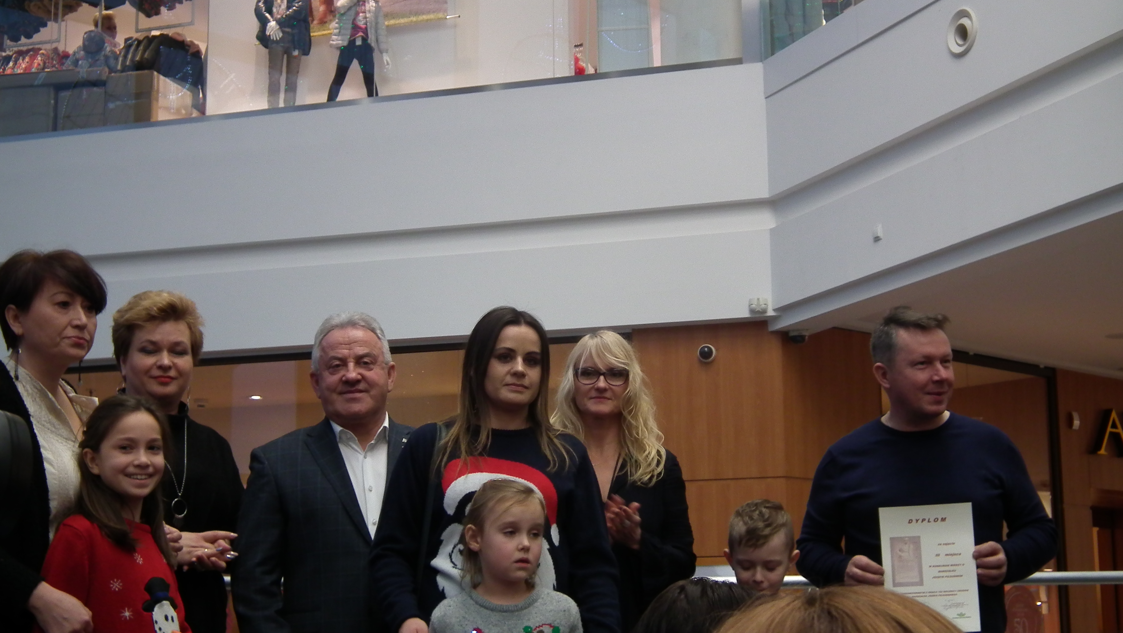 Różne oblicza Mikołajek w Galerii Siedlce