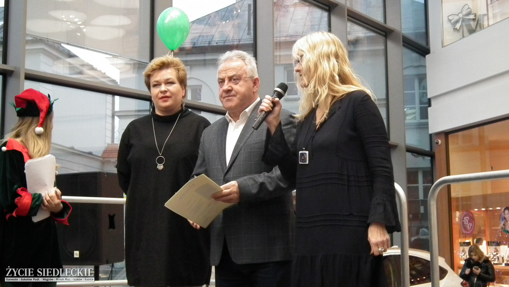 Różne oblicza Mikołajek w Galerii Siedlce