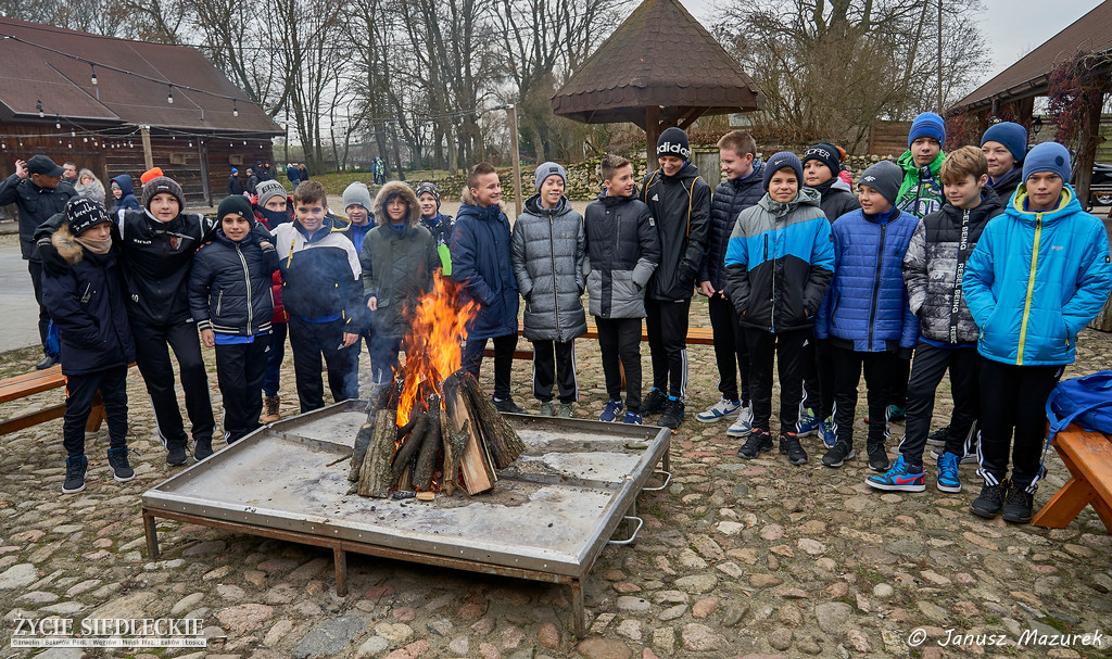 Mikołajki Pogoni w Dworze Mościbrody