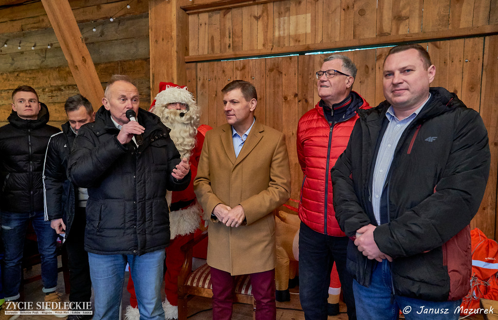 Mikołajki Pogoni w Dworze Mościbrody