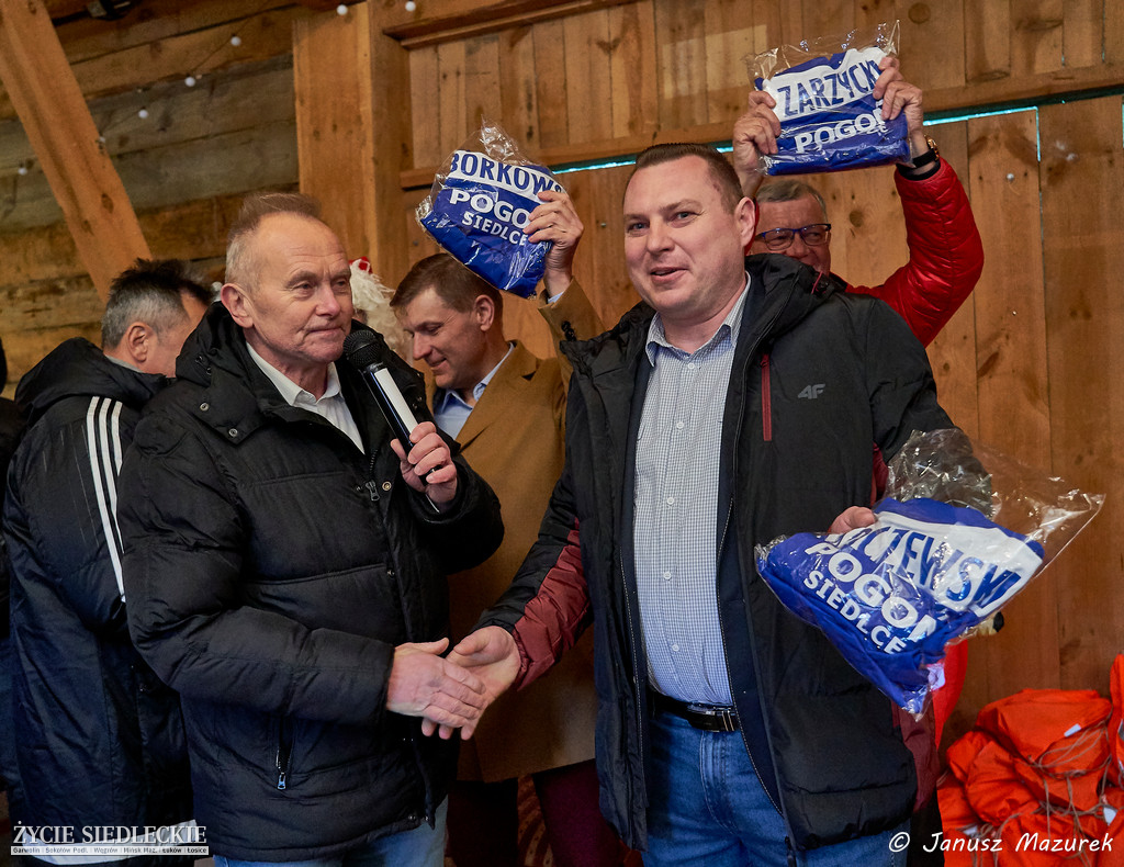 Mikołajki Pogoni w Dworze Mościbrody