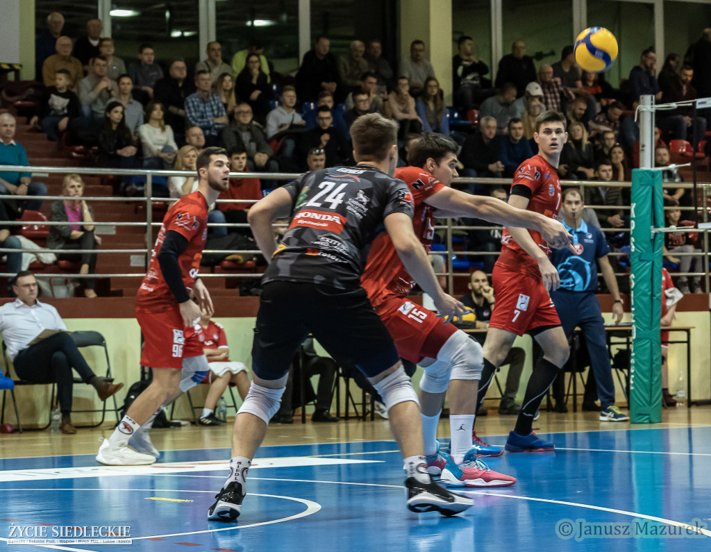 KPS lepszy od beniaminka