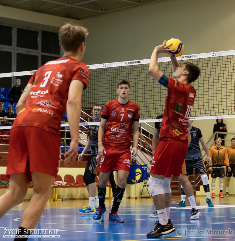 KPS lepszy od beniaminka