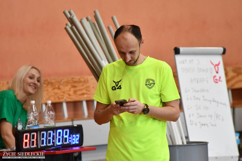 Charytatywny maraton crossfitowo-piłkarski