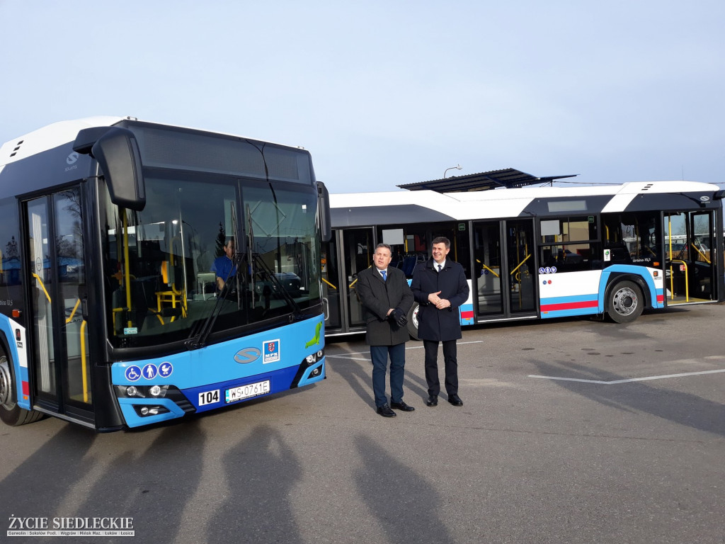 Przekazanie autobusów