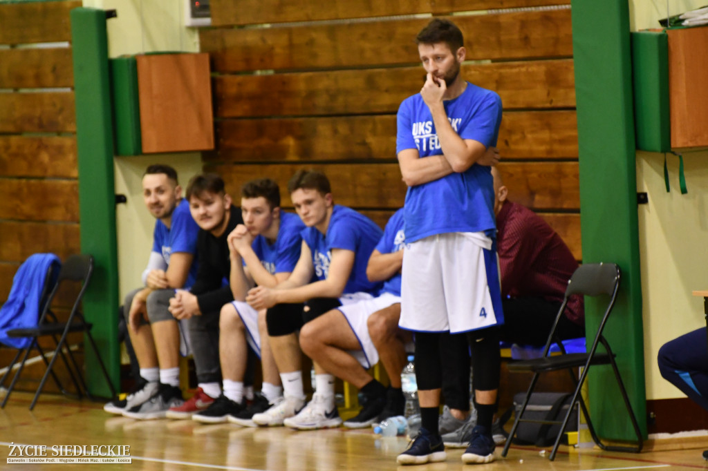 Basket ograł Hutnika